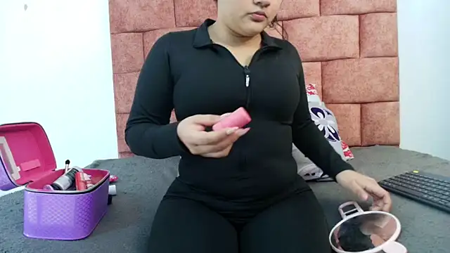 Girl Dirty 0Limits online show from October 14, 8:42 pm