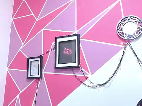 Snapshot of Tifany_Adams chatting on October 17, 8:00 pm Tifany Adams online show from October 17, 8:00 pm