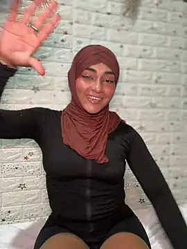 Snapshot of CelestSkyy chatting on March 6, 9:33 pm CelestSkyy online show from March 6, 9:33 pm