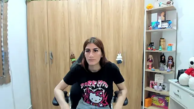 Snapshot of Pride_couple chatting on June 4, 8:48 pm Pride couple online show from June 4, 8:48 pm