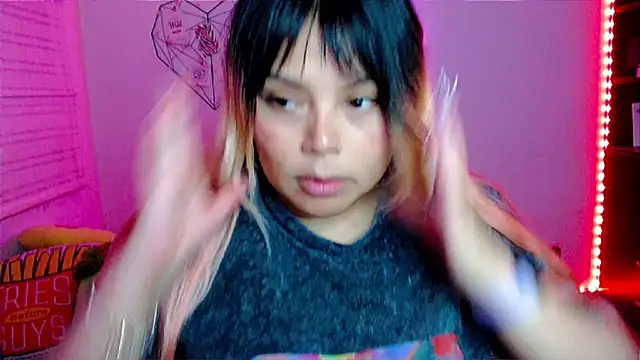 EllieMoonX online show from February 12, 11:44 pm