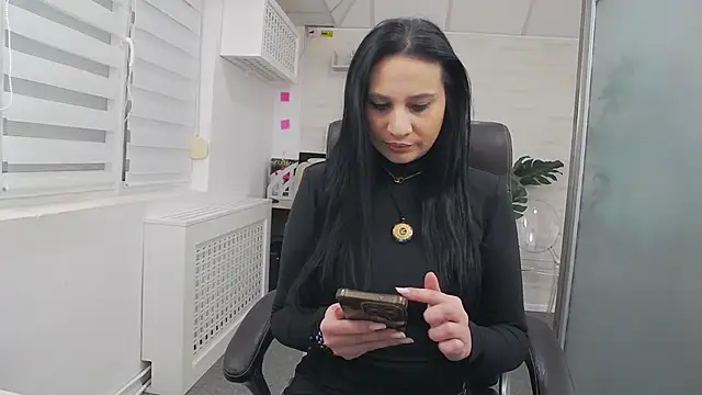 YaraXCox online show from February 9, 3:43 am