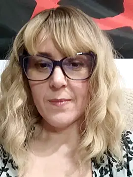 Amelialove42 online show from February 12, 7:53 pm