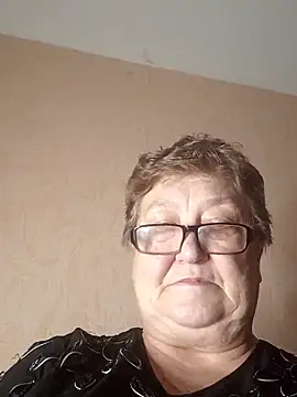 Katherine735 online show from December 16, 4:34 pm