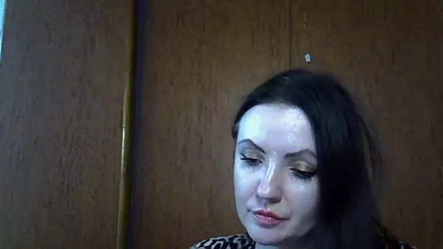 Snapshot of Kalorinn chatting on February 20, 4:07 pm Kalorinn online show from February 20, 4:07 pm