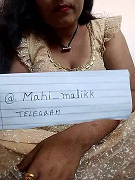Snapshot of mahi_malikk chatting on October 18, 8:26 am mahi malikk online show from October 18, 8:26 am