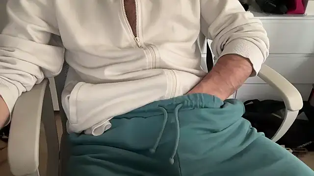 matrixx 9 online show from December 4, 3:21 pm