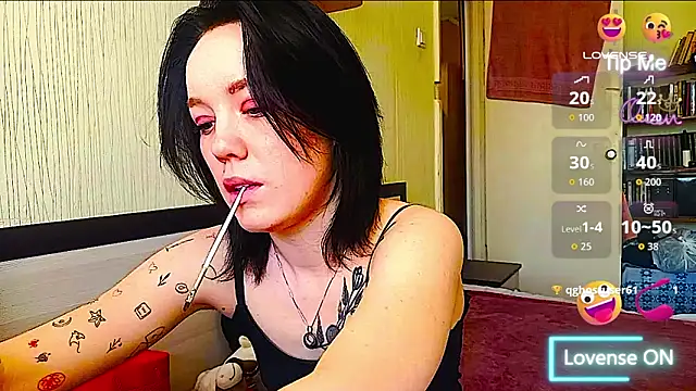 JennyRass online show from April 7, 12:05 pm