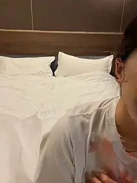 zhenzhen666 online show from November 2, 12:40 pm