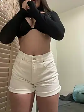 Sweet Lana69 online show from June 8, 1:33 pm