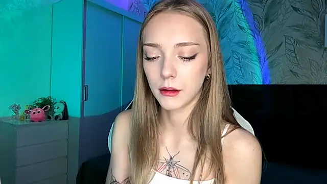 EvaPeace online show from November 14, 5:11 pm