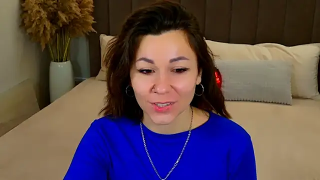 EdenSolis online show from March 1, 9:33 am