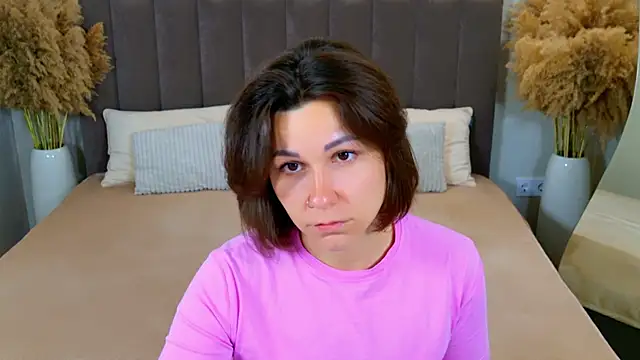 EdenSolis online show from May 21, 9:38 am