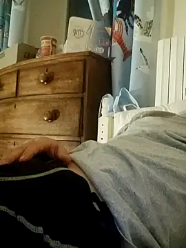 Snapshot of Alexszader36 chatting on November 3, 9:05 pm Alexszader36 online show from November 3, 9:05 pm