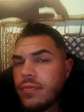 Snapshot of Alexszader36 chatting on November 16, 10:48 pm Alexszader36 online show from November 16, 10:48 pm