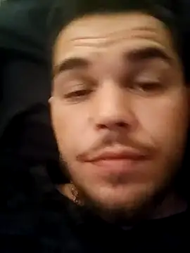 Snapshot of Alexszader36 chatting on November 19, 8:53 pm Alexszader36 online show from November 19, 8:53 pm