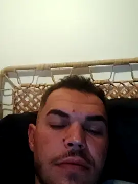 Snapshot of Alexszader36 chatting on November 20, 11:04 pm Alexszader36 online show from November 20, 11:04 pm