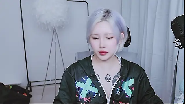 MISA 02 online show from July 21, 10:23 pm