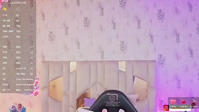 MARIANA TAY1 online show from April 12, 3:11 am