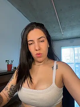 Lolathebaddie online show from March 13, 4:24 pm