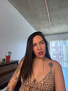 Lolathebaddie online show from March 21, 5:16 pm