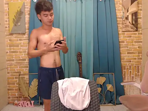 boy raphael online show from November 1, 9:55 am