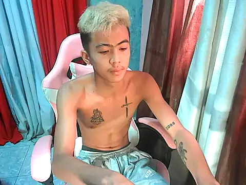 boy raphael online show from February 25, 12:20 am