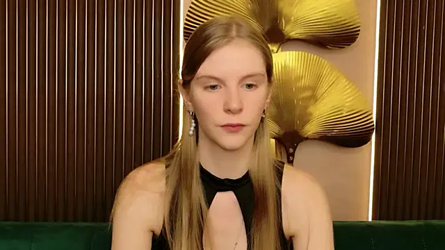 Snapshot of Morgan_Wardi chatting on February 14, 8:49 pm Morgan Wardi online show from February 14, 8:49 pm