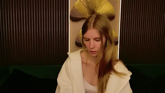 Snapshot of Morgan_Wardi chatting on February 21, 9:05 pm Morgan Wardi online show from February 21, 9:05 pm