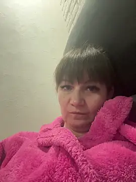 Butterfly8385 online show from February 4, 9:31 pm