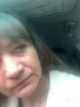 Butterfly8385 online show from March 29, 6:02 am