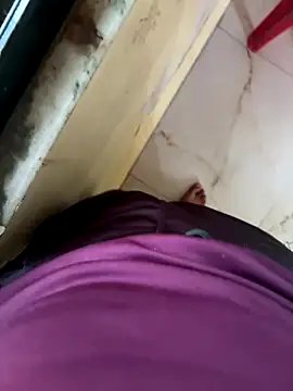 Snapshot of umaaNorth chatting on November 6, 7:31 am umaaNorth online show from November 6, 7:31 am