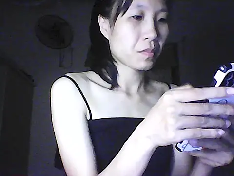 Snapshot of Ninaa_Show chatting on October 15, 3:23 pm Ninaa Show online show from October 15, 3:23 pm