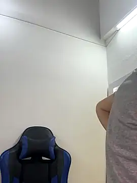 Adeline 1 online show from December 5, 2:20 am