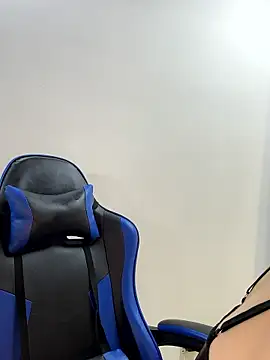 Adeline 1 online show from January 12, 2:28 am