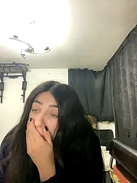 Snapshot of Moon_Magic chatting on October 21, 3:29 am Moon Magic online show from October 21, 3:29 am
