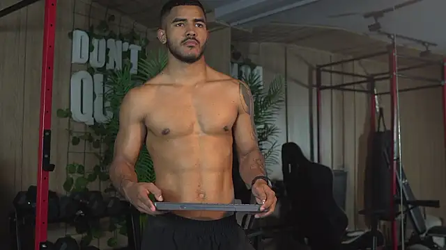 Reik Vonn online show from February 9, 12:20 pm