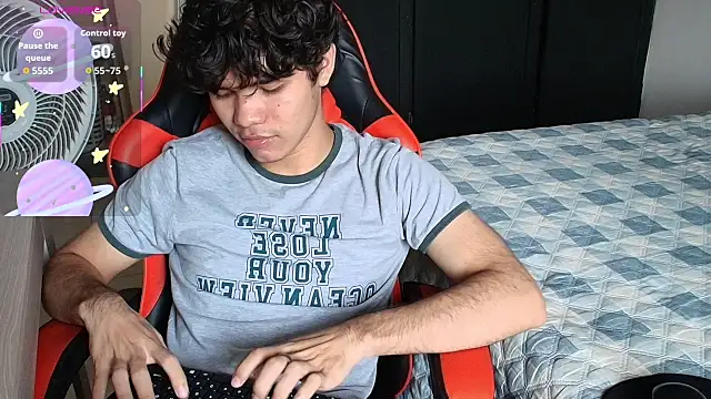 Im Camii online show from November 10, 7:13 pm