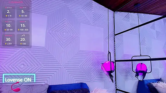 CinnamonHeat online show from October 20, 11:10 am