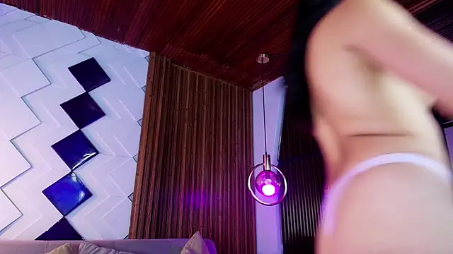 CinnamonHeat online show from January 14, 11:05 am