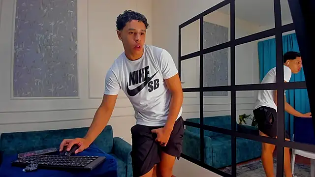 Adrian Volt online show from October 30, 8:09 pm