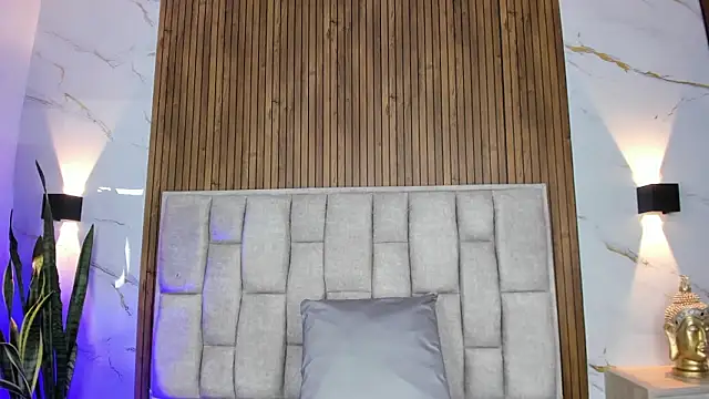 Sassha ferrer online show from February 9, 6:45 pm