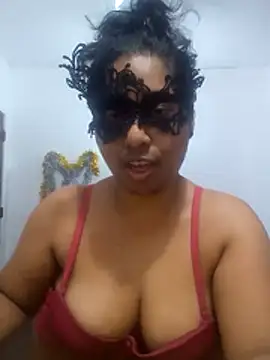Snapshot of Expose_Queen chatting on May 26, 5:53 pm Expose Queen online show from May 26, 5:53 pm