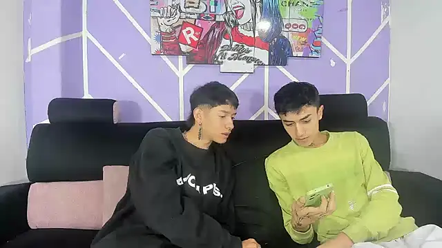 heyy noah11 online show from April 5, 1:19 pm