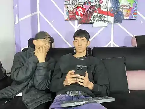 heyy noah11 online show from April 7, 1:22 pm