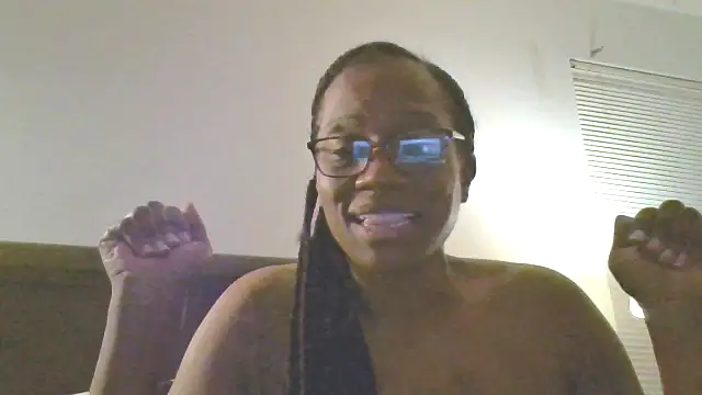 SweetCandy85 online show from October 21, 3:07 am