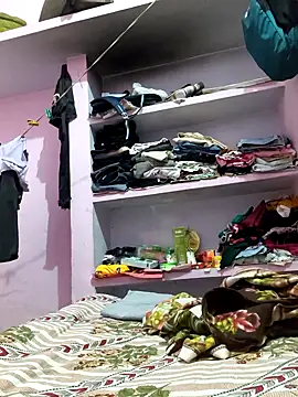 Snapshot of Lovely_Shanayaa chatting on October 13, 5:07 am Lovely Shanayaa online show from October 13, 5:07 am