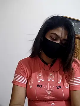 Snapshot of Tanha18 chatting on October 18, 7:36 pm Tanha18 online show from October 18, 7:36 pm