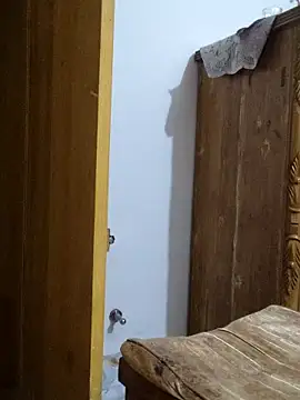 Snapshot of Tanha18 chatting on November 28, 6:43 pm Tanha18 online show from November 28, 6:43 pm