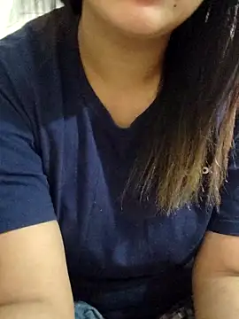 Snapshot of Tanha18 chatting on November 30, 7:23 am Tanha18 online show from November 30, 7:23 am